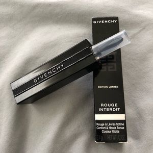 ✨Givenchy Rouge Interdit Lipstick